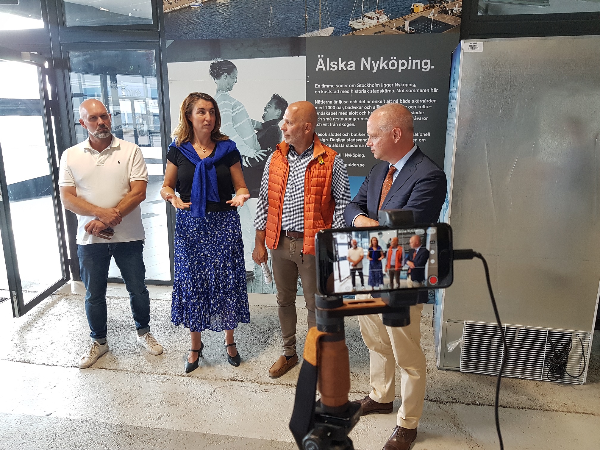 talespersoner p&aring; presskonferens